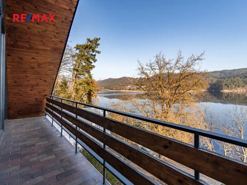 Prodaná chata 85 m², pozemek 381 m²