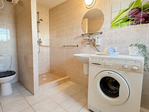 Prodaná chalupa 74 m², pozemek 379 m²