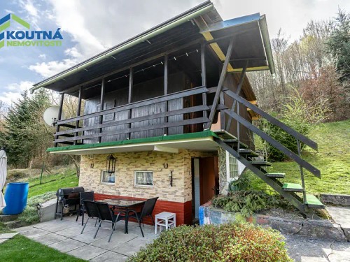 Prodej stavebního pozemku 880 m²