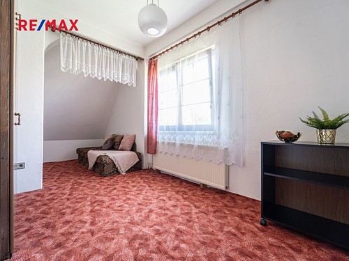 Prodaná vila 194 m², pozemek 795 m²
