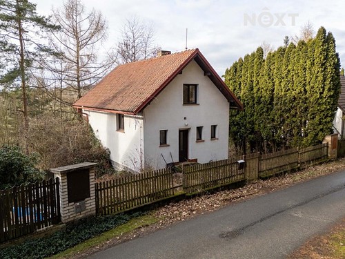 Prodaná chata 100 m², pozemek 418 m²