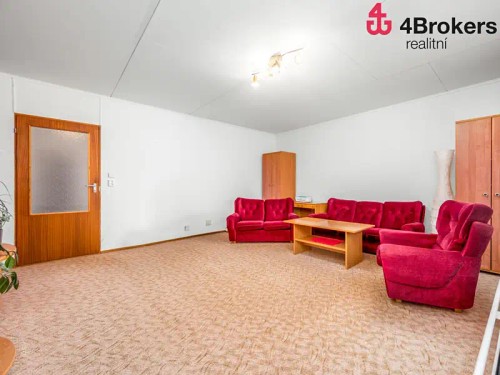 Prodaný dům 200 m², pozemek 1204 m²