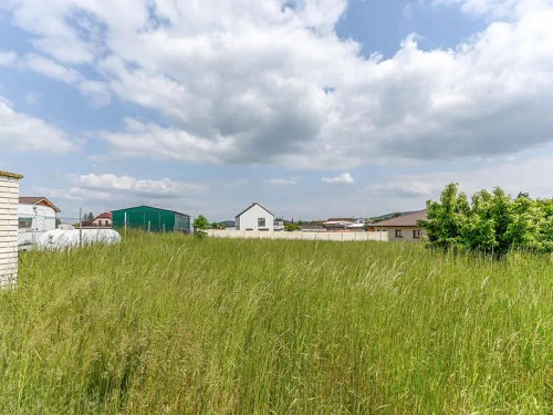 Prodej stavebního pozemku 1310 m²