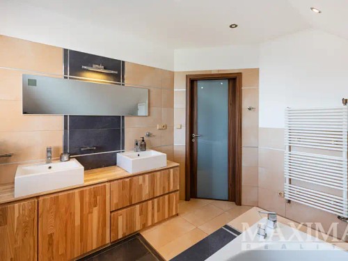 Prodaný dům 210 m², pozemek 917 m²