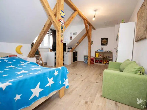 Prodej domu 140 m², pozemek 1035 m²