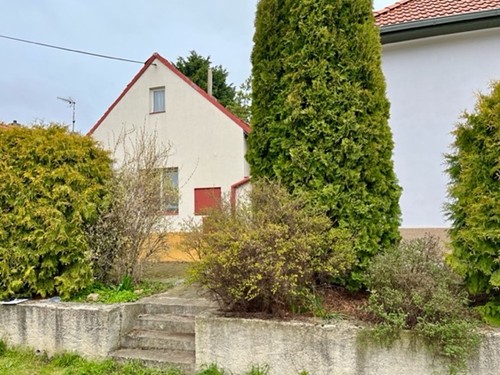 Prodaná chalupa 53 m², pozemek 64 m²