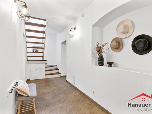 Prodaný dům 240 m², pozemek 1555 m²