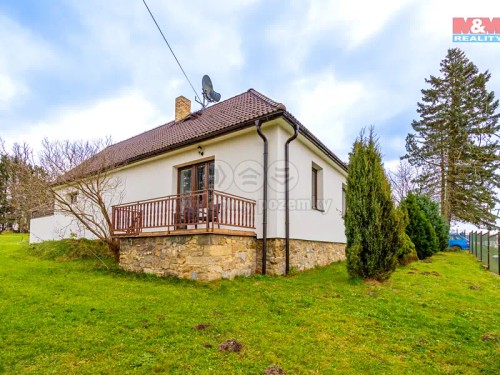 Prodaný dům 100 m², pozemek 3541 m²