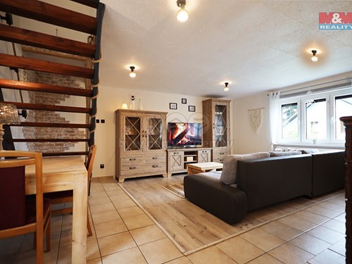 Prodaná chata 111 m², pozemek 504 m²