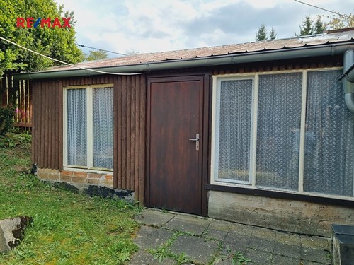 Prodaný dům 80 m², pozemek 924 m²