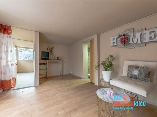 Prodaná chata 28 m², pozemek 701 m²