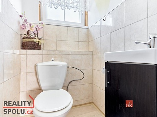 Prodaný dům 200 m², pozemek 2017 m²