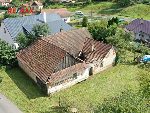 Prodaný dům 235 m², pozemek 935 m²