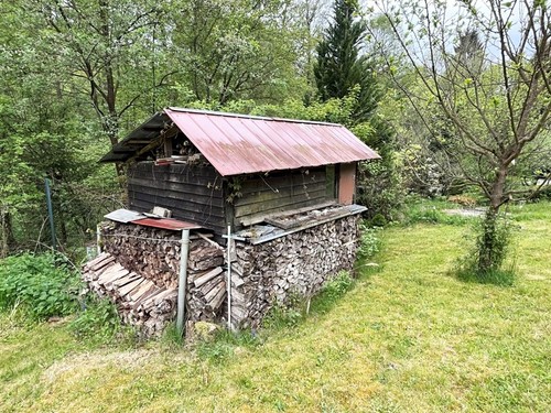Prodaná chata 49 m², pozemek 931 m²