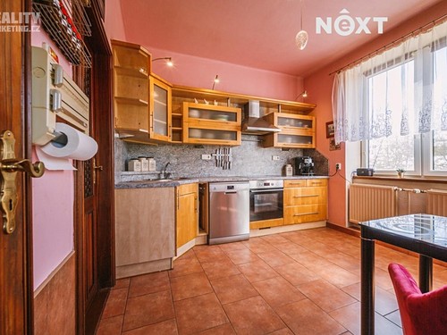 Prodaný dům 100 m², pozemek 2551 m²