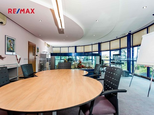 Prodaná vila 512 m², pozemek 1508 m²