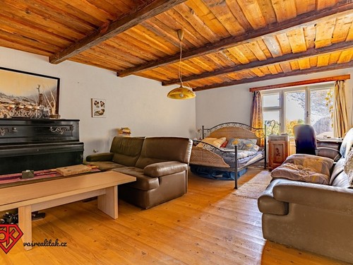 Prodaný dům 210 m², pozemek 2452 m²