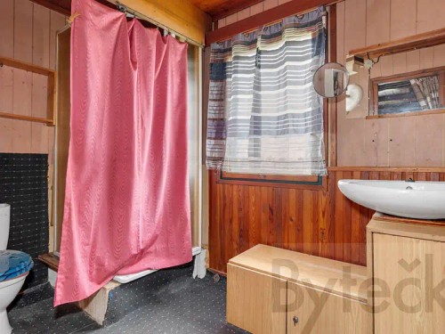Prodaná chata 48 m², pozemek 632 m²