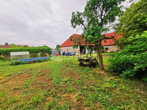 Prodaná zemědělská usedlost 216 m², pozemek 9247 m²
