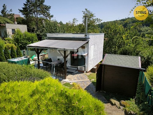 Prodaná chata 30 m², pozemek 433 m²