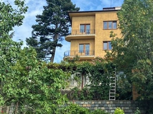 Prodaná vila 380 m², pozemek 210 m²