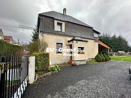 Prodaný dům 194 m², pozemek 898 m²