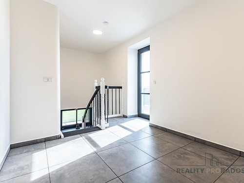 Prodaná vila 250 m², pozemek 1711 m²