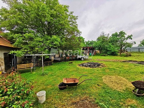 Prodaná zemědělská usedlost 216 m², pozemek 9247 m²
