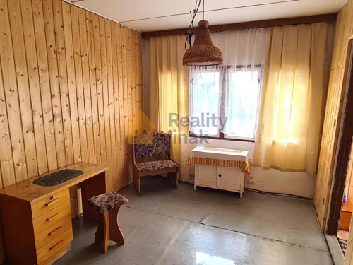 Prodaná chata 32 m², pozemek 929 m²