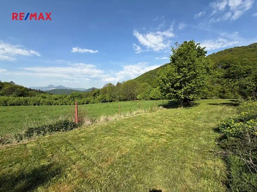 Prodej stavebního pozemku 1249 m²