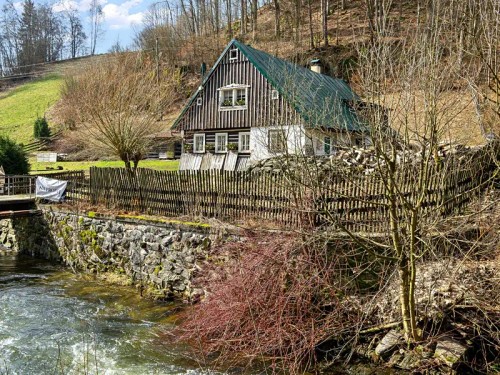 Prodej chalupy 270 m², pozemek 1746 m²