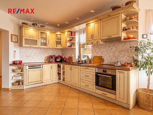 Prodaný dům 195 m², pozemek 848 m²