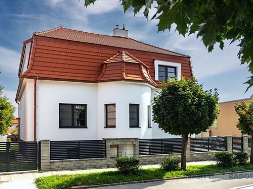 Prodaná vila 250 m², pozemek 1711 m²