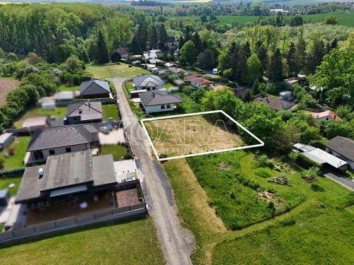 Prodej stavebního pozemku 795 m²