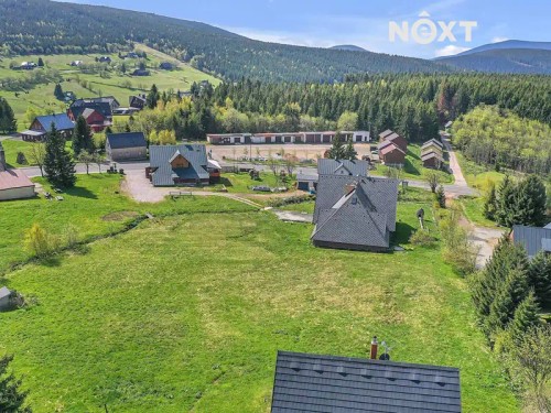Prodej stavebního pozemku 2417 m²