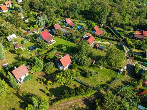 Prodaná chata 40 m², pozemek 494 m²