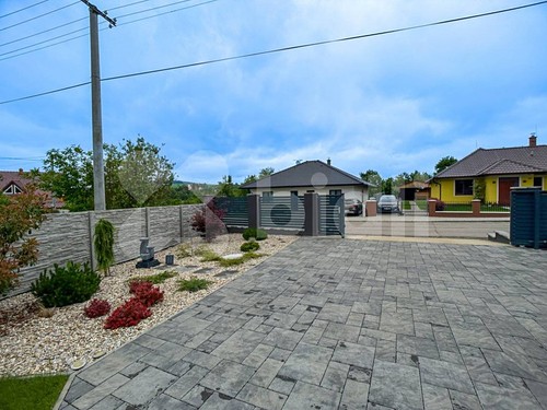 Prodaný dům 204 m², pozemek 1372 m²