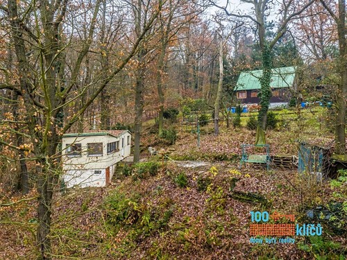 Prodaná chata 28 m², pozemek 701 m²