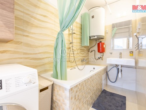 Prodaný dům 160 m², pozemek 323 m²