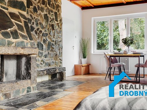 Prodaný dům 342 m², pozemek 3306 m²