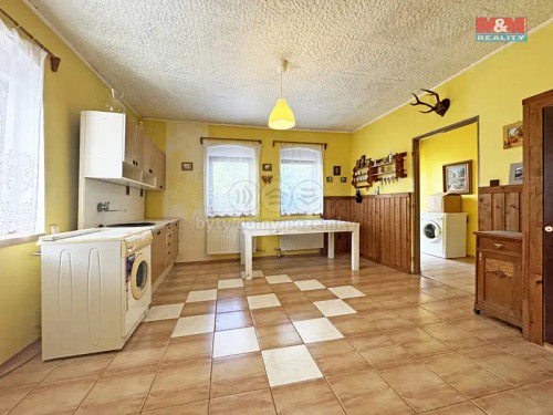 Prodaná chata 193 m², pozemek 607 m²