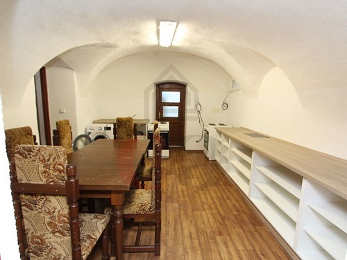 Prodaný dům 589 m², pozemek 6412 m²