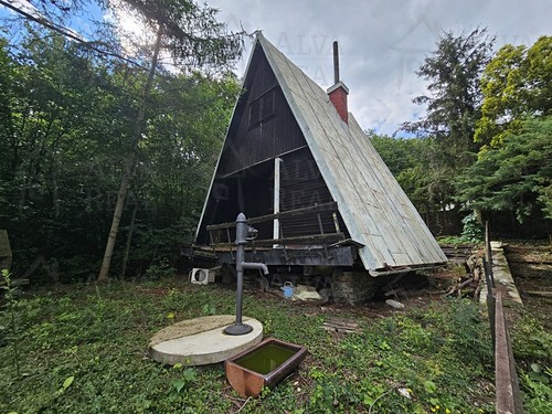 Prodaná chata 31 m², pozemek 470 m²