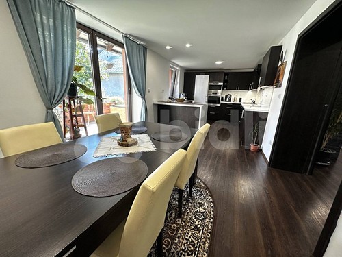 Prodaný dům 305 m², pozemek 2236 m²