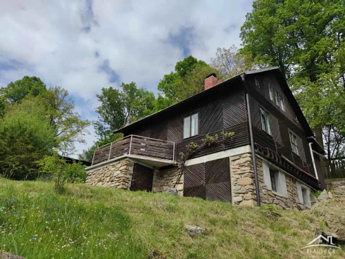 Prodej chaty 175 m², pozemek 553 m²