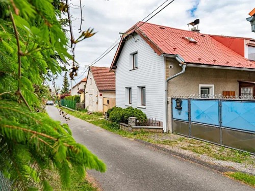 Prodaný dům 180 m², pozemek 951 m²