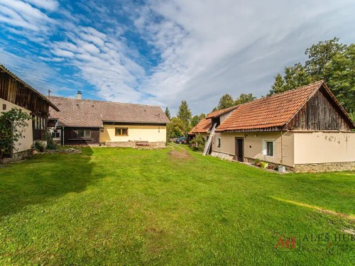 Prodaná zemědělská usedlost 139 m², pozemek 3298 m²
