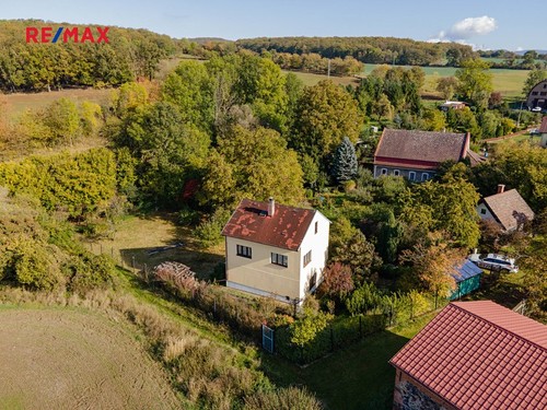 Prodaná chata 85 m², pozemek 1106 m²