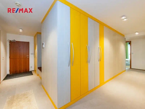 Prodej bytu 4+kk 166 m²