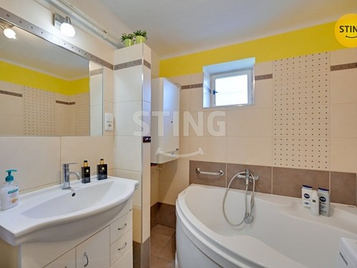 Prodaný dům 98 m², pozemek 1083 m²